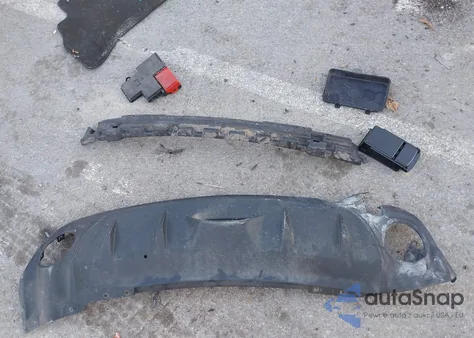 2021 Chevrolet Trailblazer Fwd Rs z USA, uszkodzony, nr VIN KL79MTSL0MB140271